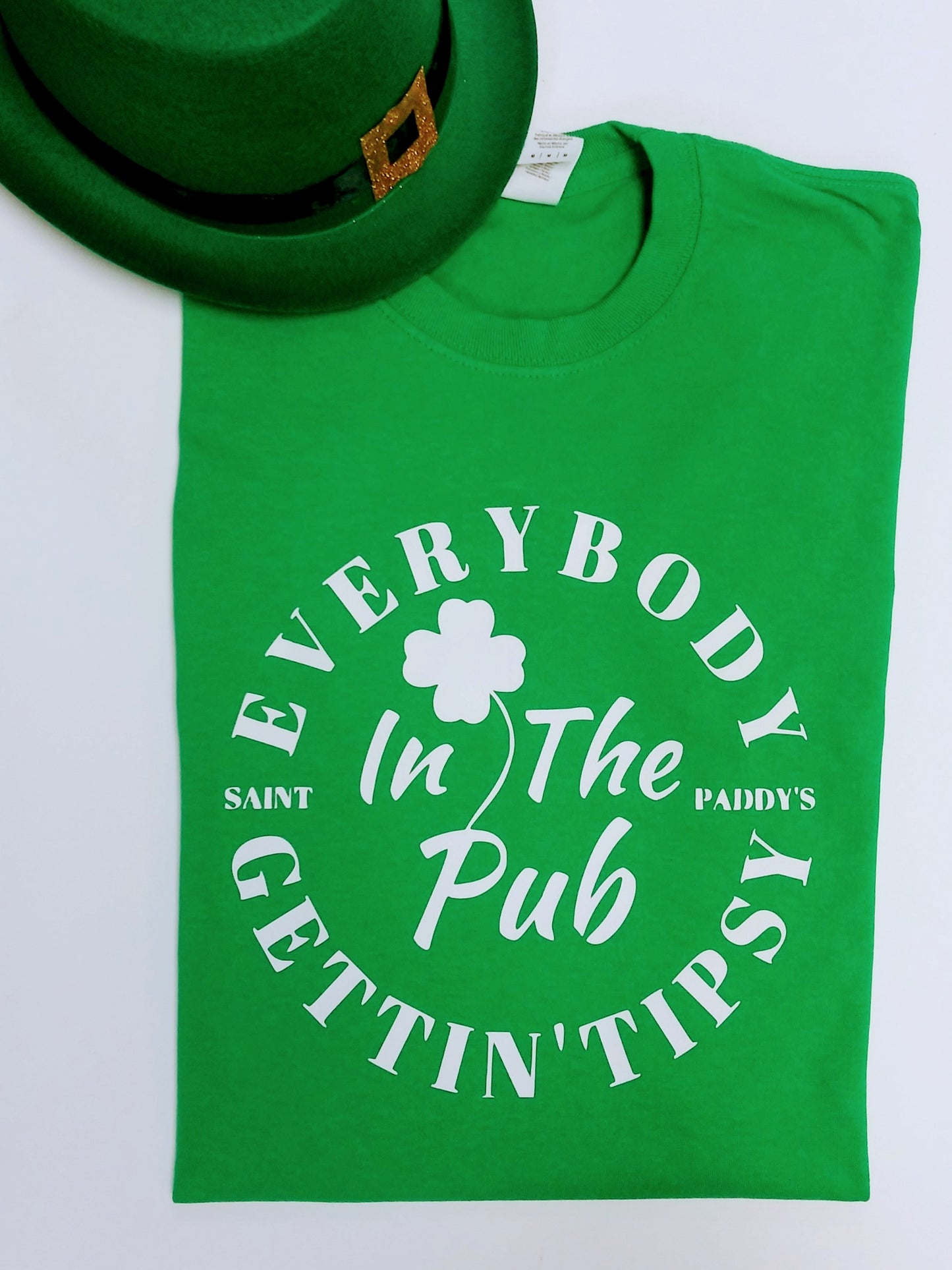 Everybody Gettin' Tipsy In The Pub